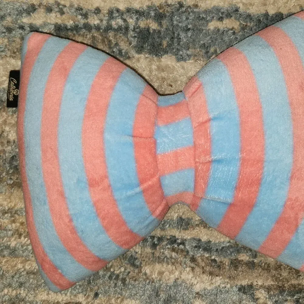 catalonia striped bow